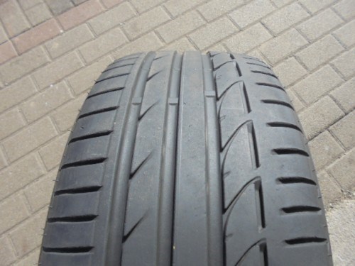 Bridgestone Potenza S001 235/55 R17  1. kép