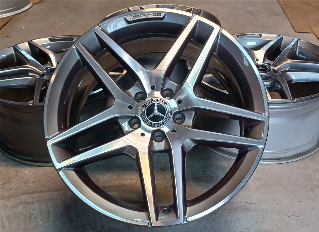 Gyári Mercedes W222 S klasse AMG 5x112 8,5x19" ET38 4db 1. kép