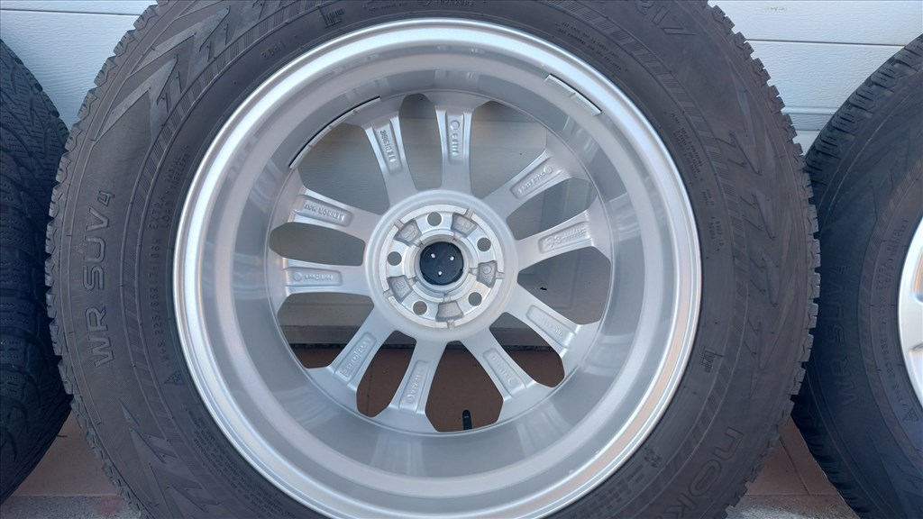 Gyári, Ford Kuga 17"  alufelni , téli gumi,szenzor 5. kép