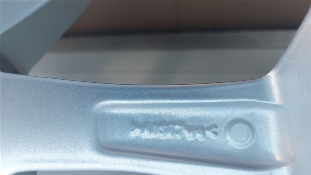 Gyári, Ford Kuga 17"  alufelni , téli gumi,szenzor 18. kép