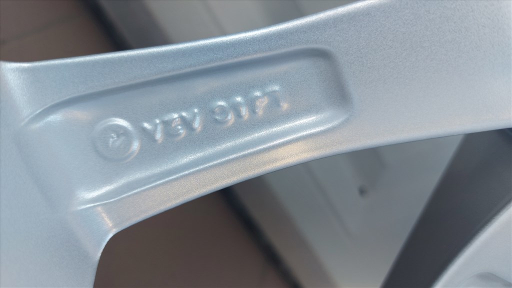 Gyári, Ford Kuga 17"  alufelni , téli gumi,szenzor 20. kép