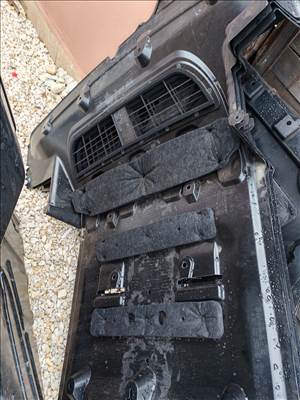 Mercedes Sprinter III W907 Sprinter 907-910 alsó motorvedö 