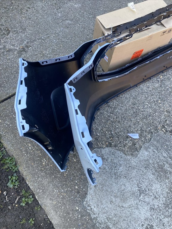 Ford Transit Custom Mk2 Custom E első lökhárító  12. kép