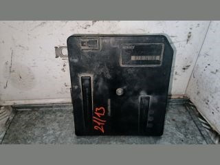 Renault Scénic II Biztosítéktábla Motortér *112046* renault-8200481866 1. kép