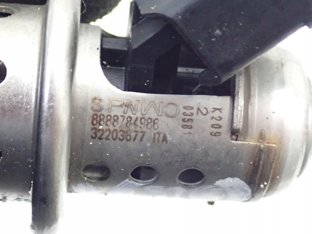 Volvo S90, Volvo XC60 2.0D D4 Adblue befecskendező 32203677 3. kép