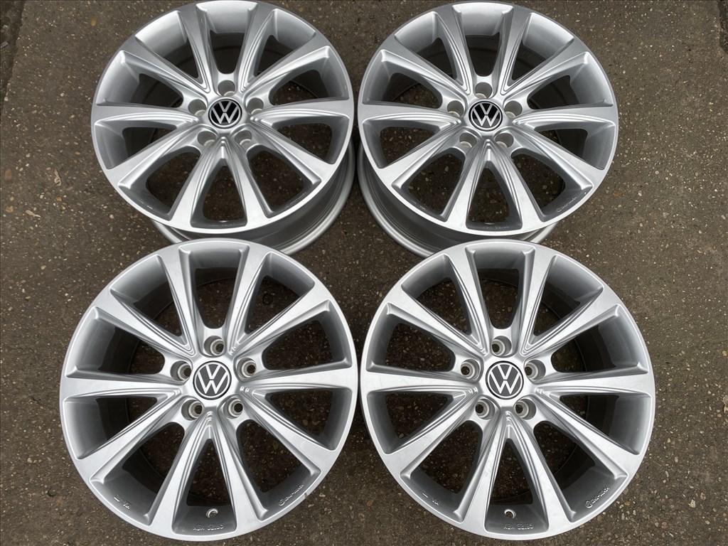 4db Oxxo 17" VW alufelni. (3796)  1. kép
