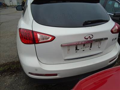Infiniti EX30d csomagtérajtó kompletten