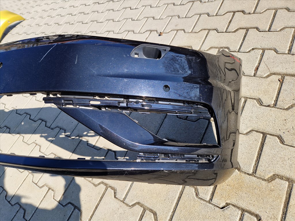 Volkswagen Golf VII első lökhárító LC9X (FL) (17009) 6. kép