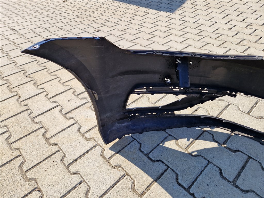 Volkswagen Golf VII első lökhárító LC9X (FL) (17009) 10. kép