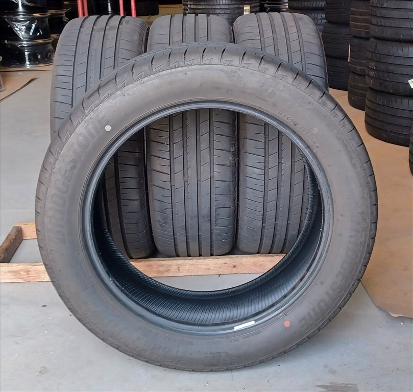 Újszerű Bridgestone Turanza T005 215/55 R18 nyári gumik 90e./4db 4. kép