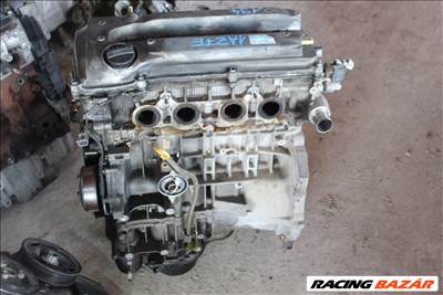 Toyota Rav4 2   2.0B  Fűzött blokk hengerfejjel 	1AZ-FE