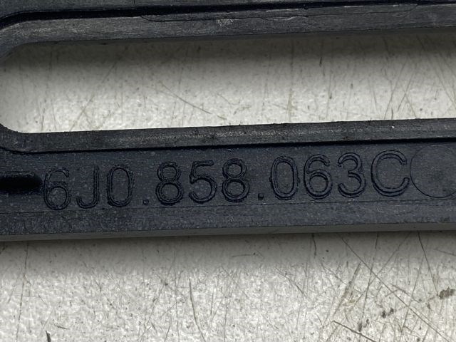 SEAT IBIZA IV Rádió / CD Keret 3. kép