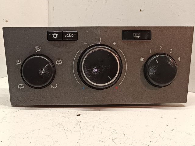 OPEL ASTRA H Fűtéskapcsoló (manuális klímás) 1. kép