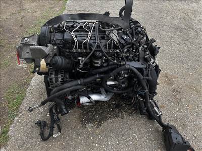 Volvo XC60 X70  D5 EU5 motor D5244T12-kódu 