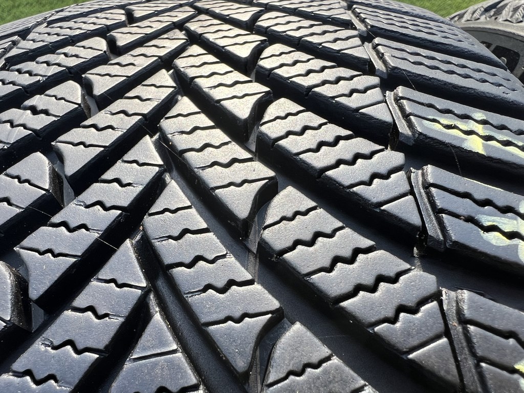 205/45 R17 Semperit Speed-Grip 5 téli gumi 7mm 4. kép