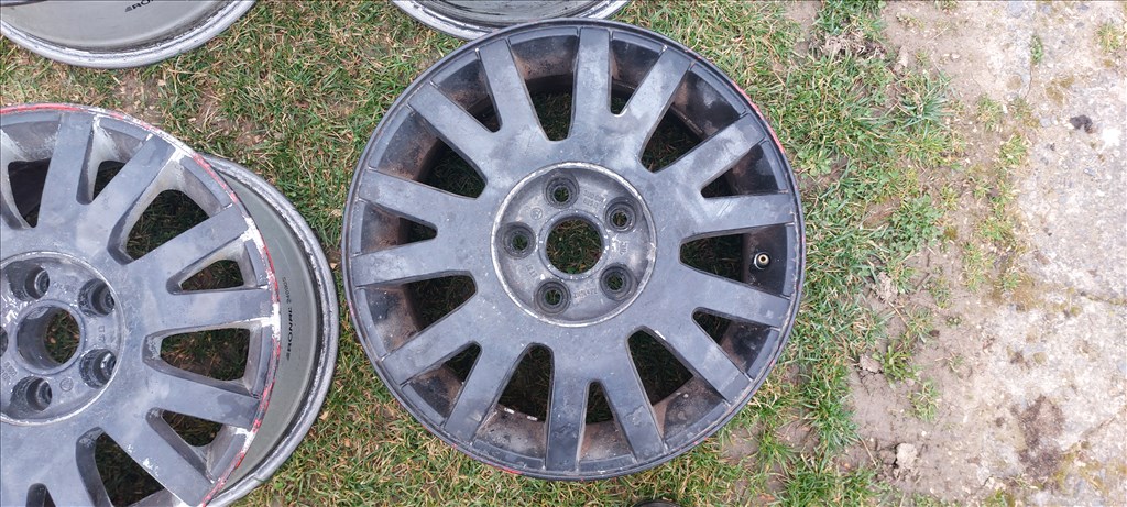  5x112 lyukosztású 7JJ 16" használt (gyári felni) alufelni 2. kép