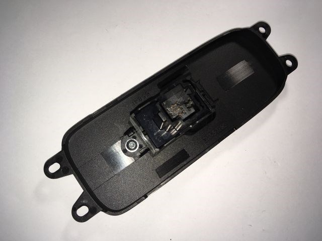 VOLVO V50 Jobb első Ablakemelő Kapcsoló 2. kép