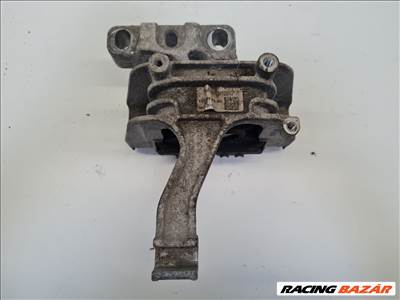 Volkswagen Golf VII motor tartó bak (19111) 5q0199262bh