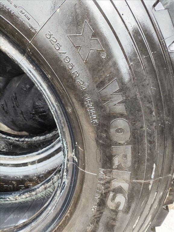 használt 325/95 R24 12.00 R24 Michelin X Works 325 95 R24 1200R24 7. kép
