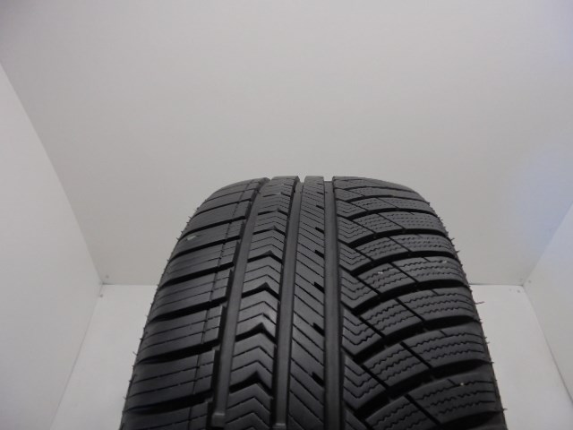 Sailun Atrezzo 225/45 R17  1. kép