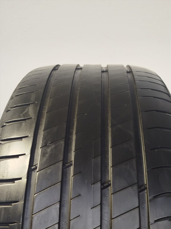 Michelin Latitude Sport 3 255/45 R20  1. kép