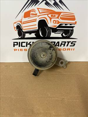 Duda Mitsubishi L200