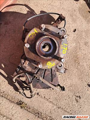 Hyundai i40 1.7 diesel Bal csonkállvány 