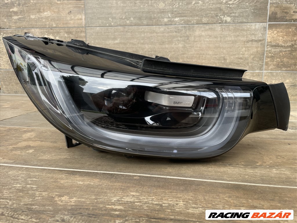 BMW i3 i3s facelift jobb első LED fényszóró ELADó! 1. kép