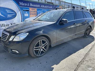 Mercedes E 350 CDI OM642850 (W212) bontott alkatrészei