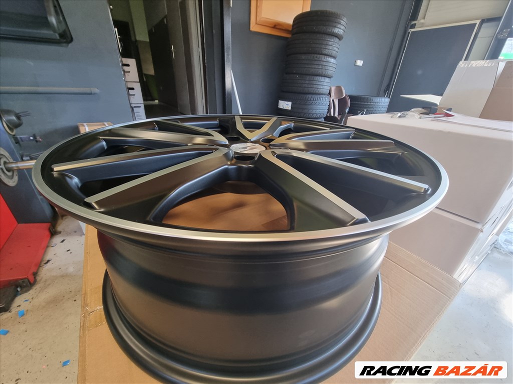  5x114.3 lyukosztású 7,5JJ 18" új Silverline alufelni 2. kép