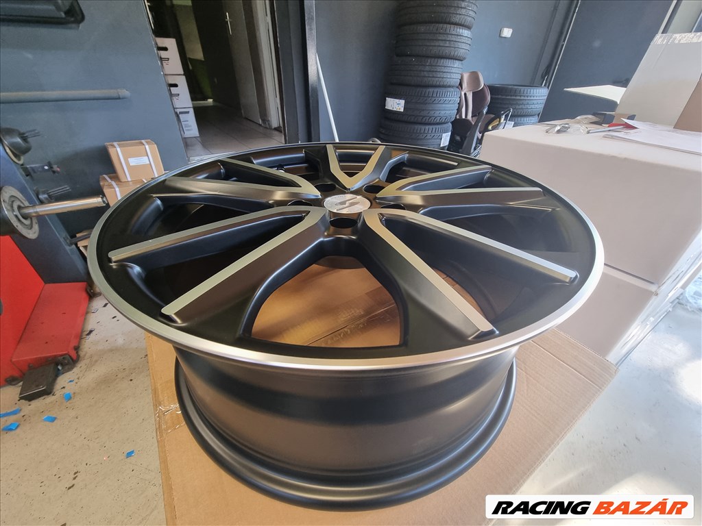  5x114.3 lyukosztású 7,5JJ 18" új Silverline alufelni 3. kép