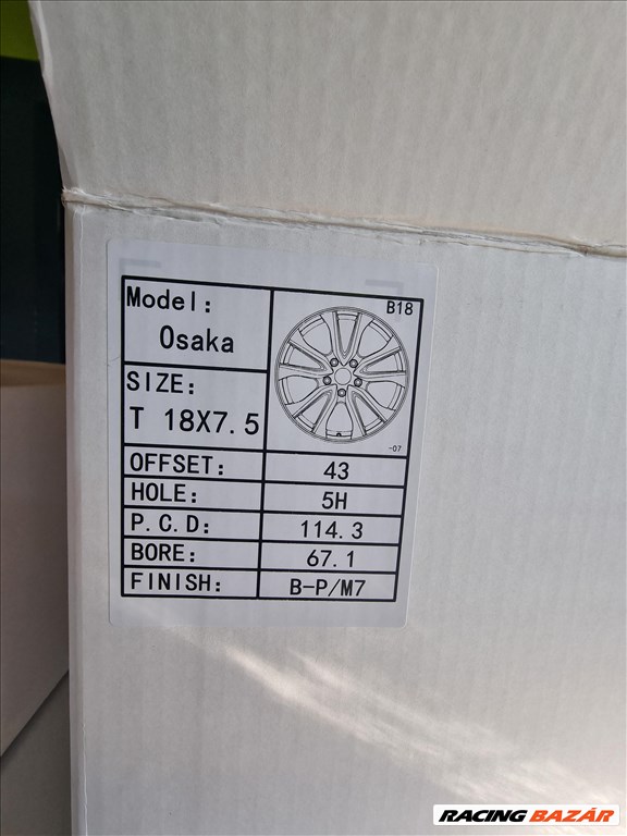  5x114.3 lyukosztású 7,5JJ 18" új Silverline alufelni 4. kép