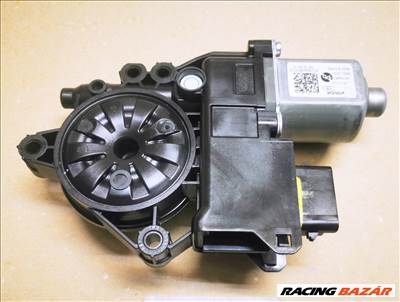 Kia Cee'd (CD) KIA CEED 3 CD / XCEED BAL ELSŐ ABLAK EMELŐ MOTOR 82450j7015