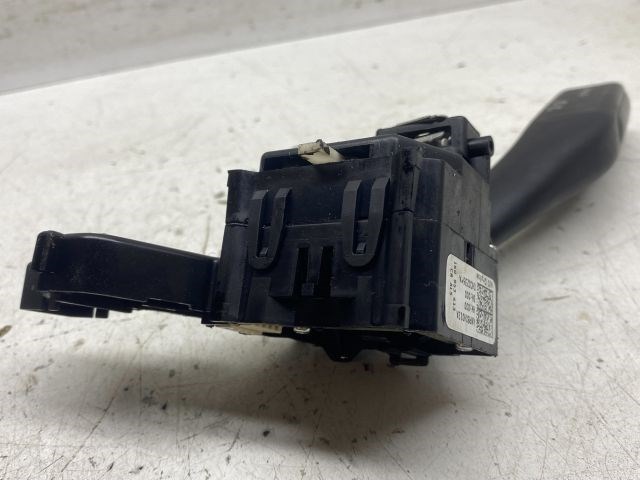 VW GOLF PLUS Bal Kormánykapcsoló Irányjelző 7. kép