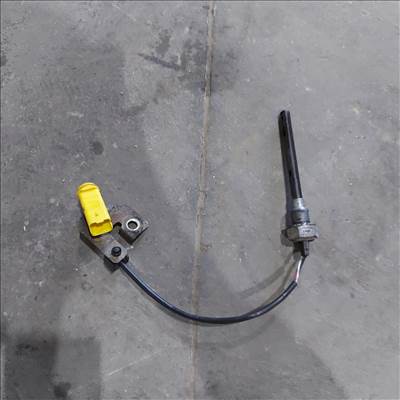 Fiat DUCATO Citroen JUMPER Peugeot BOXER 06- Olajszint szenzor 2450 6u3q6c624ae