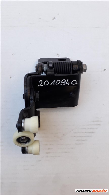 Ford Transit Mk8, Ford Tourneo Connect tolóajtó sín, és görgő 2227057,2010940 2. kép