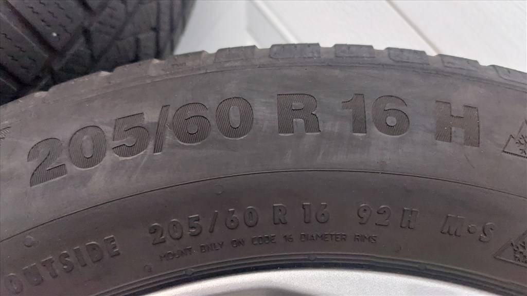 Gyári, Ford Focus 4.  16"alufelni , téli gumi,szenzor  9. kép