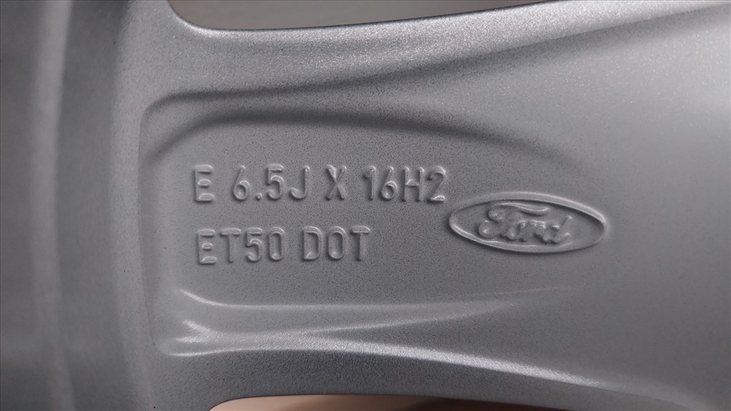 Gyári, Ford Focus 4.  16"alufelni , téli gumi,szenzor  15. kép