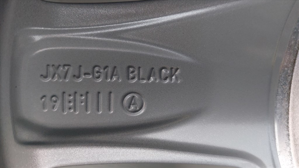 Gyári, Ford Focus 4.  16"alufelni , téli gumi,szenzor  17. kép