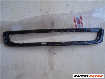 Suzuki Swift III díszrács keret  7211180ec0000