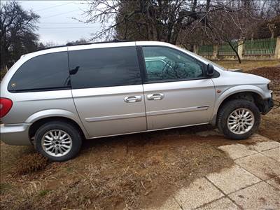 Chrysler Voyager RG facelift bontott alkatrészek