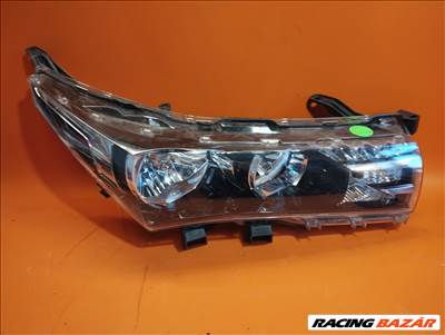 Toyota Corolla jobb halogén lámpa TYC (S67.30.303R)