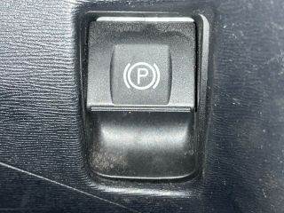 TOYOTA AVENSIS Kombi (ZRT27, ADT27) Kézifék Kapcsoló