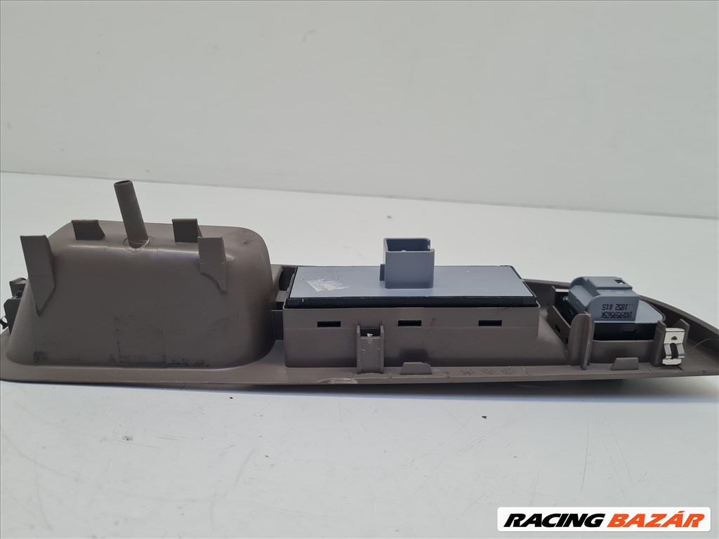 Volkswagen Golf VI bal első ajtóbehúzó (18909) 1k4868049 1k0959565k 10. kép