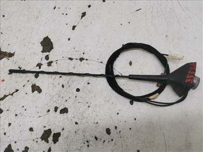 RENAULT CLIO IV 1.5 dCi 90 Antenna #35526# 282179719R