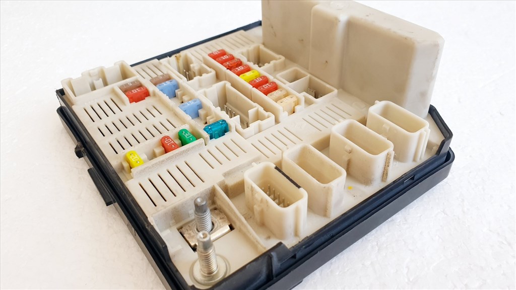 508447 Renault Megane 2, Biztosíték Tábla, 8200481866J, Külső. 10. kép