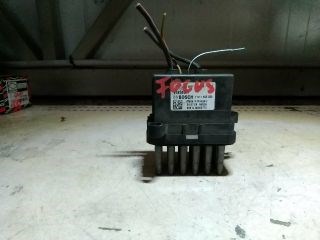 Ford Focus Mk2 Előtét Ellenállás Fűtőmotor *42437* bosch-f011500028 1. kép