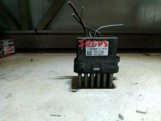 Ford Focus Mk2 Előtét Ellenállás Fűtőmotor *42437* bosch-f011500028