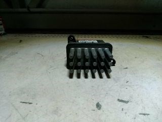 Ford Focus Mk2 Előtét Ellenállás Fűtőmotor *42437* bosch-f011500028 4. kép