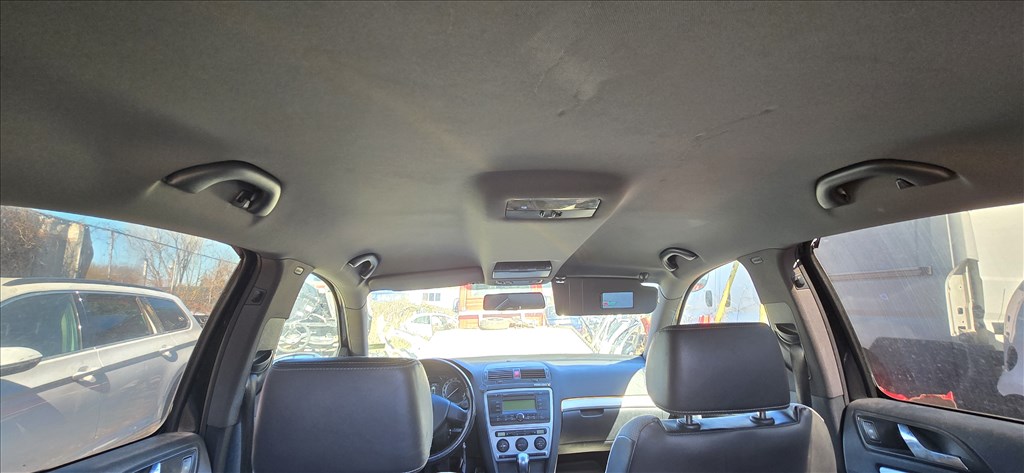 Skoda Octavia II Rs 2.0tfsi BWA bontott alkatrészei 11. kép